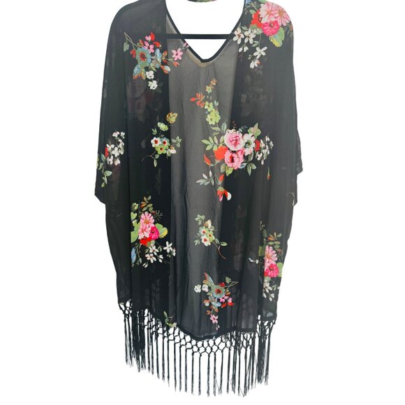 2/$30 Xhilaration M/L Floral Kimono With Fringe Hem M/L - Picture 3 of 13